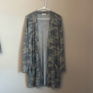 Open Front Camouflage Cardigan - Gray & Cream Tones